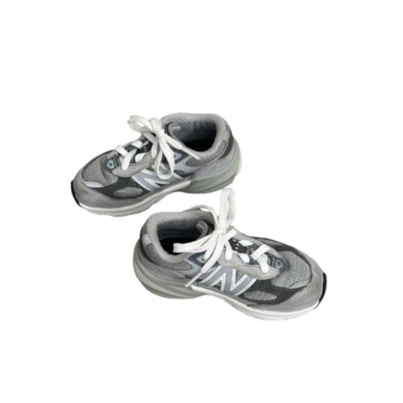 Toddler New Balance 990v6 Grey Sneakers 8 - Picture 5 of 8